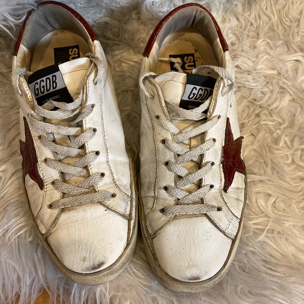 Golden Goose Superstars size 38